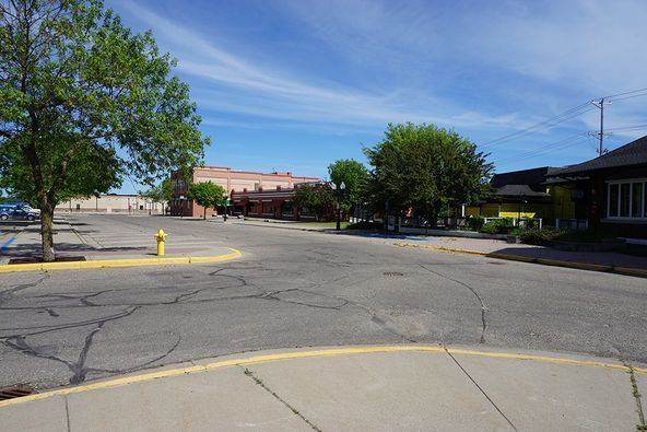 128 1st St W, Bemidji, MN 56601